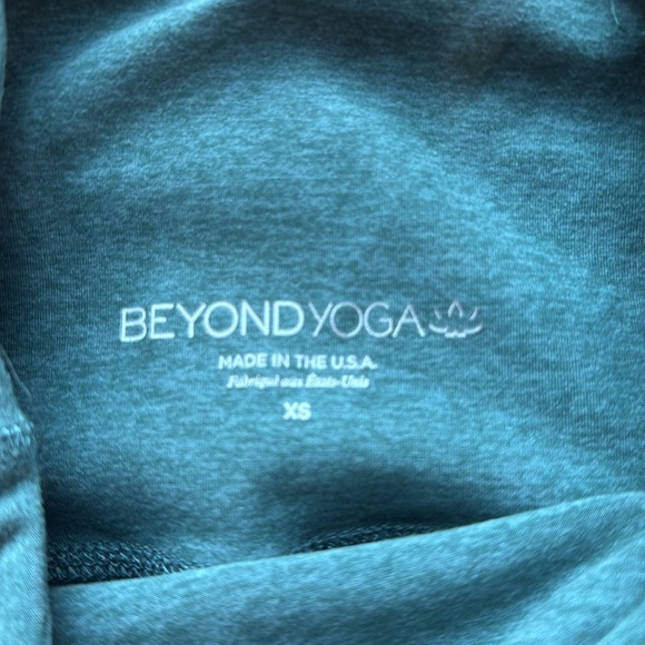 Beyond yoga space dye leggings XS - Picture 2 of 3